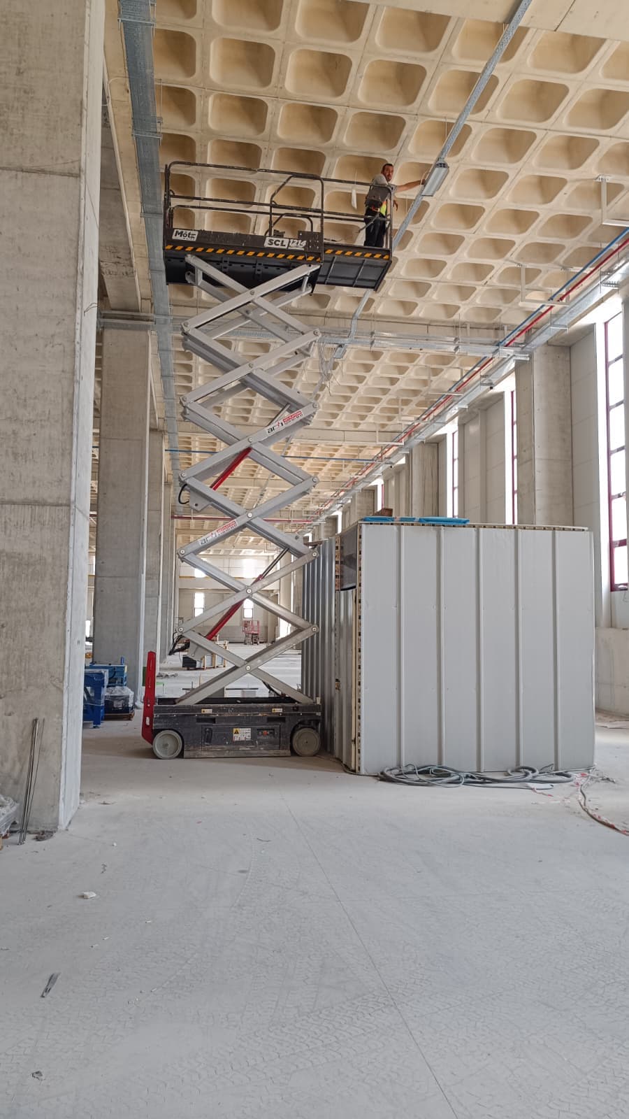 İstanbul Manlift Kiralama — Artı Platform saha çalışması